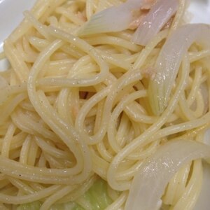 ツナとキャベツと玉ねぎのあっさりパスタ